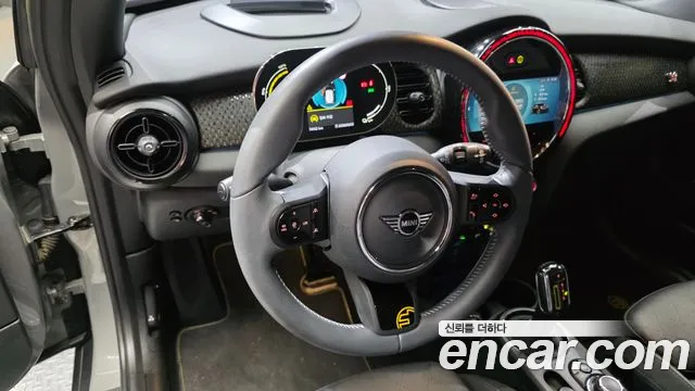 Mini Cooper Cooper Электро SE Электро — Фото автомобиля 4