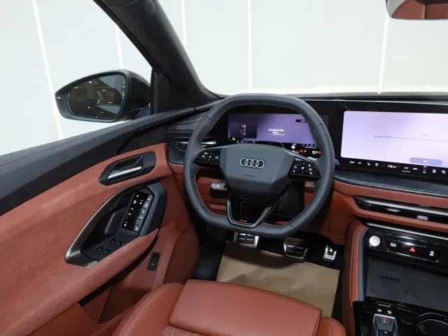 Audi Q5L — Фото автомобиля 13