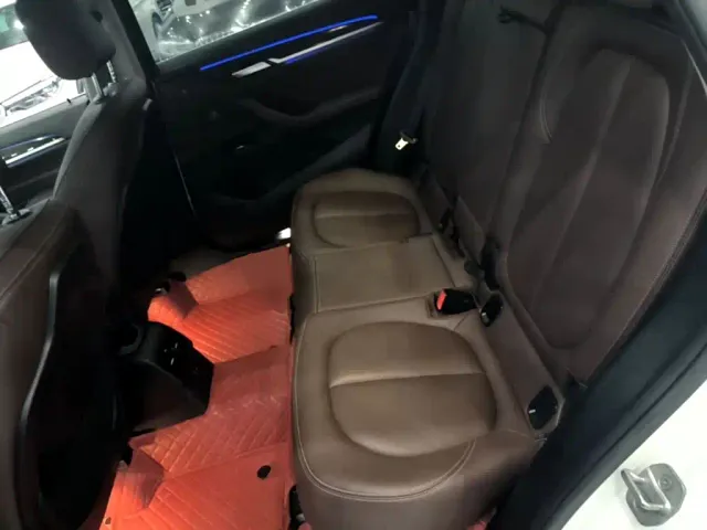 BMW X1 — Фото автомобиля 16