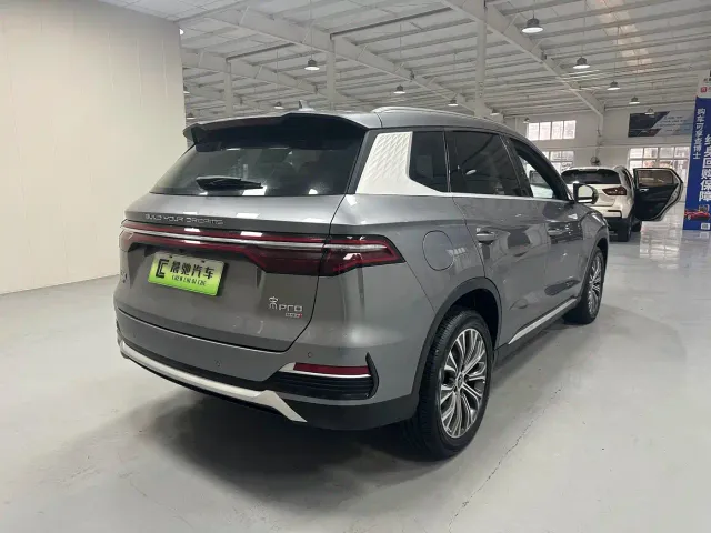 BYD Song Pro — Фото автомобиля 4