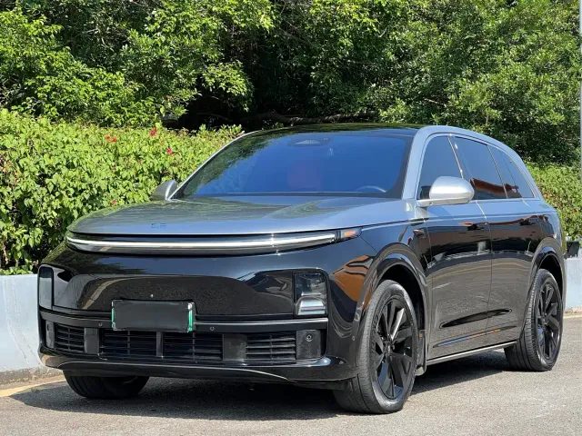 Фотография автомобиля — Li Auto L7