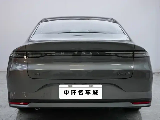 Nissan N6 — Фото автомобиля 14