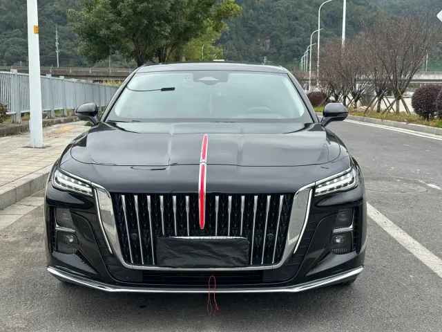 Hongqi H5 — Фото автомобиля 2