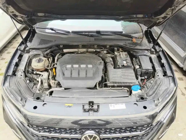 Volkswagen Passat — Фото автомобиля 3
