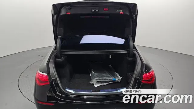 Mercedes-Benz S-Class W223 — Фото автомобиля 20