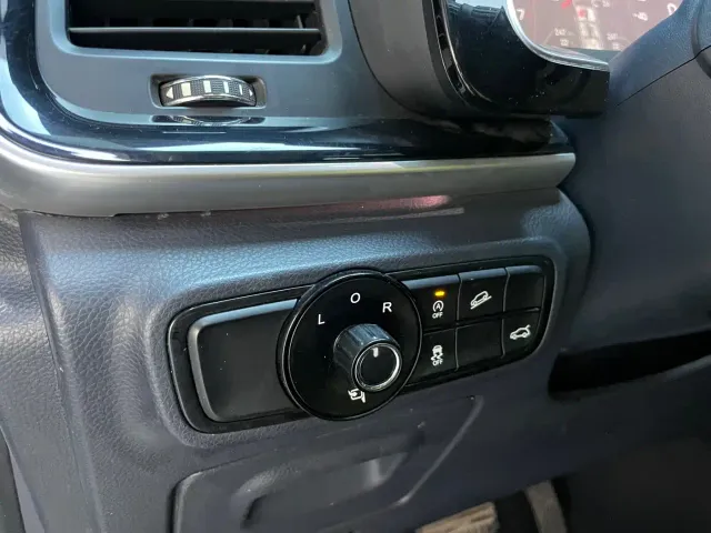 GAC Trumpchi M8 — Фото автомобиля 12