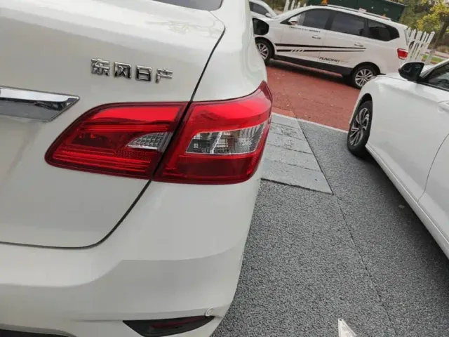 Nissan Sylphy — Фото автомобиля 7