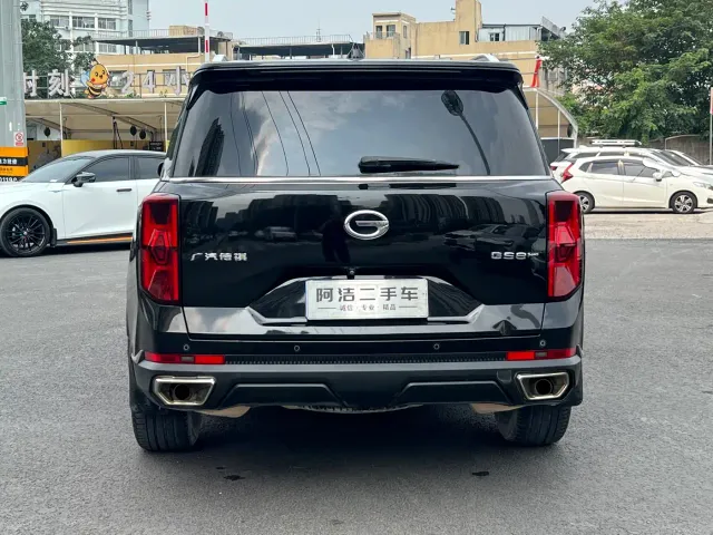 GAC Trumpchi GS8 — Фото автомобиля 7