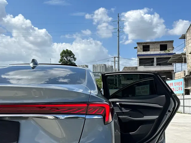 Buick LaCrosse — Фото автомобиля 20