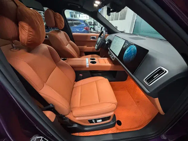 Li Auto L9 — Фото автомобиля 20