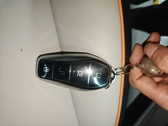 BYD Song PLUS — Фото автомобиля 8