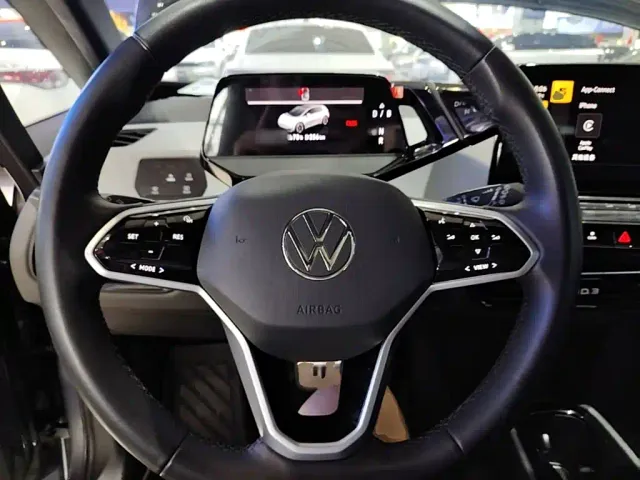 Volkswagen ID.3 — Фото автомобиля 10