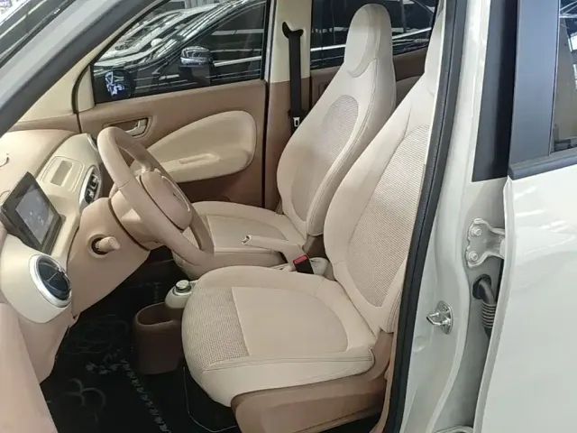 Wuling Hongguang Mini EV — Фото автомобиля 14