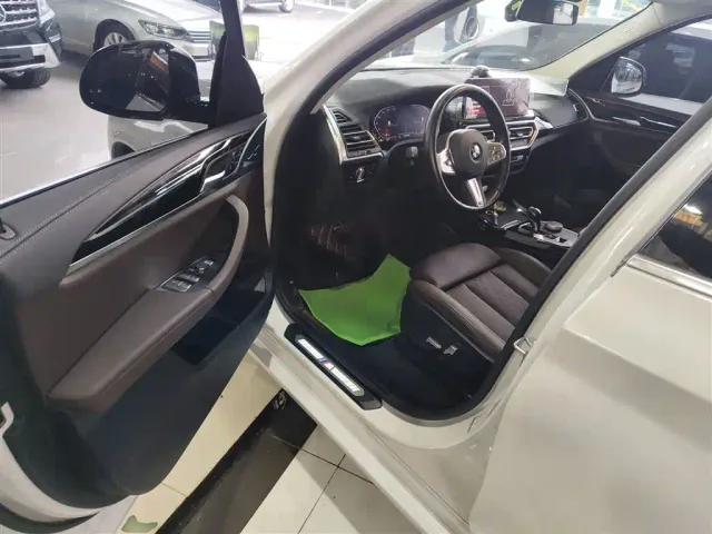 BMW X3 — Фото автомобиля 8