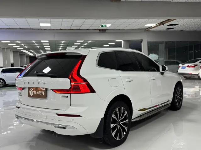 Volvo Volvo XC60 2024 B5 AWD Zhiyuan Luxury Edition — Фото автомобиля 9