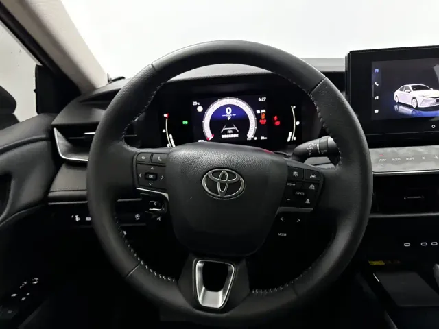 Toyota Camry — Фото автомобиля 17