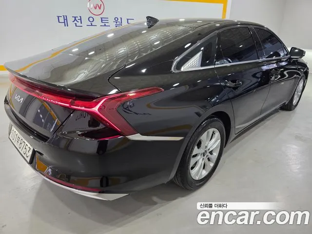 Kia K8 — Фото автомобиля 4