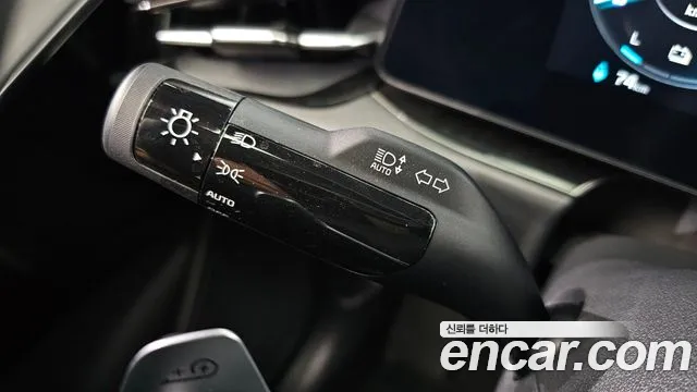 Kia Niro Niro (New) — Фото автомобиля 25