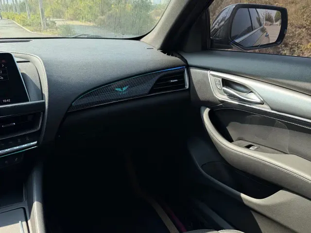 Cadillac CT5 — Фото автомобиля 13