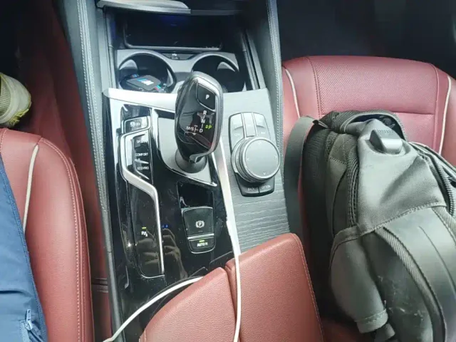 BMW 5 Series — Фото автомобиля 13