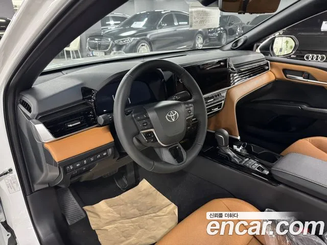 Toyota Camry — Фото автомобиля 14