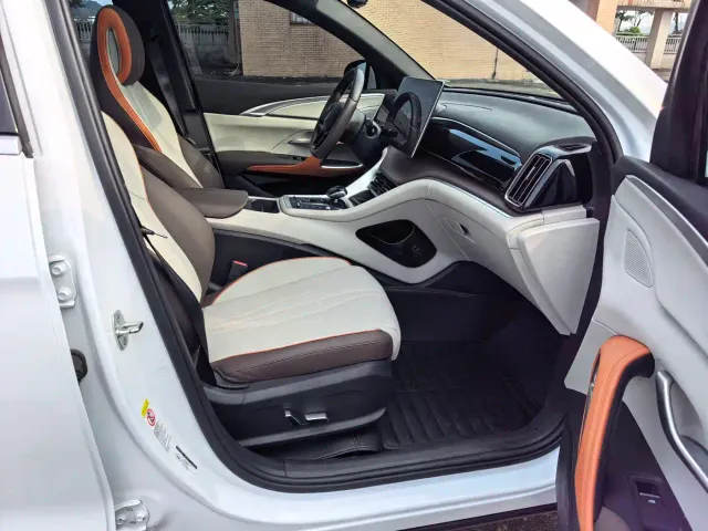 BYD Song Pro — Фото автомобиля 14