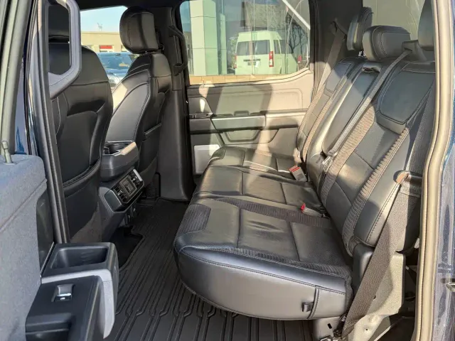 Ford F-150 Raptor — Фото автомобиля 10