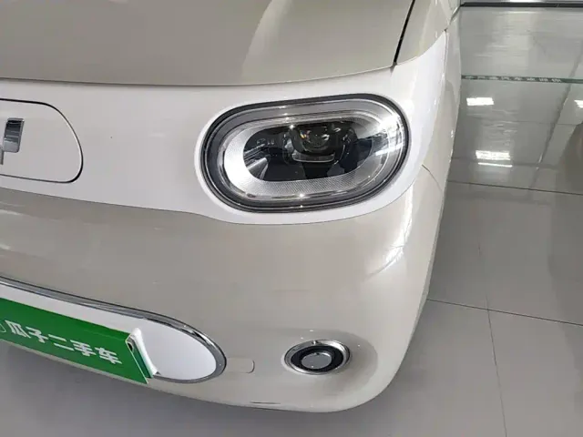 Wuling Hongguang Mini EV — Фото автомобиля 23