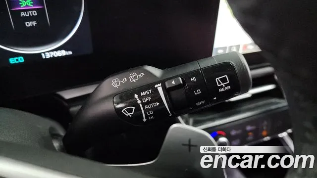 Kia Niro — Фото автомобиля 26