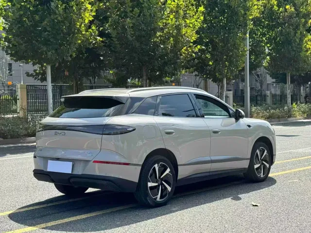 BYD Sealion 06 — Фото автомобиля 9