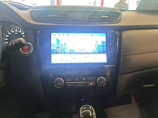 Nissan X-Trail — Фото автомобиля 12