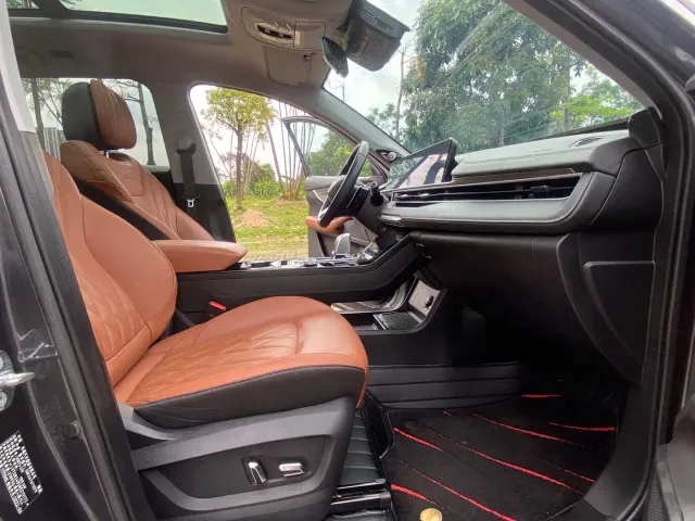 Chery Tiggo 8 PLUS — Фото автомобиля 11