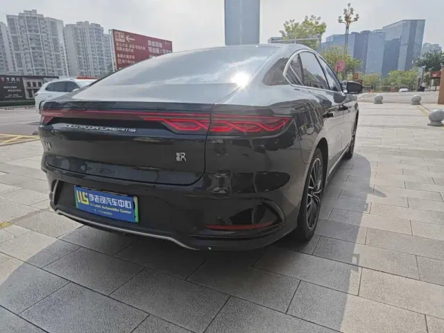 BYD Han — Фото автомобиля 6