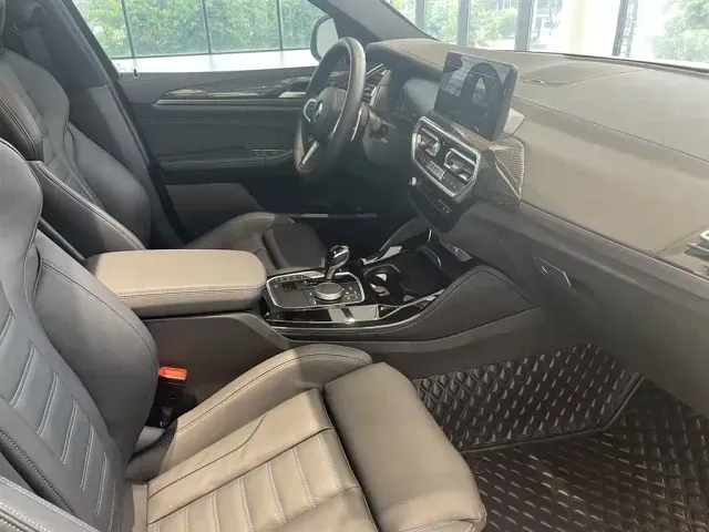 BMW X4 M40i — Фото автомобиля 11