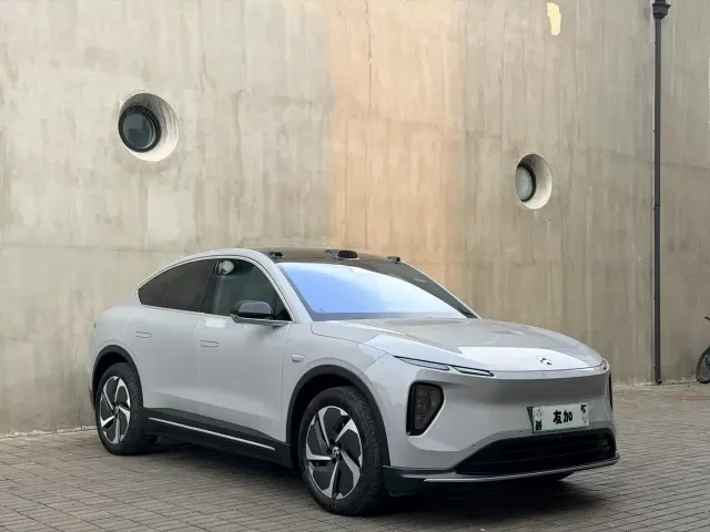 Nio EC6 — Фото автомобиля 3