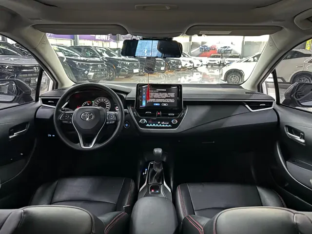 Toyota Corolla — Фото автомобиля 12
