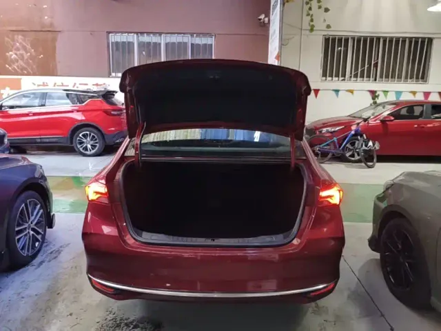 Buick Verano — Фото автомобиля 18