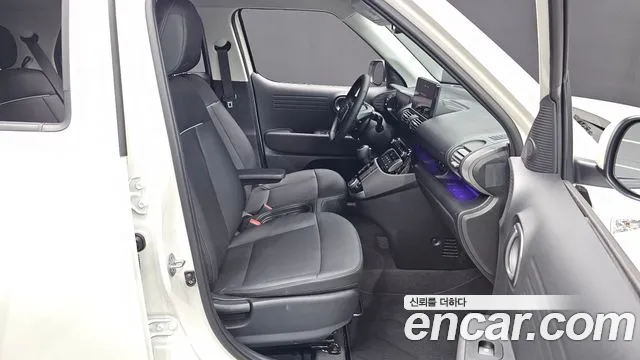 Hyundai Casper Новый Casper Essential — Фото автомобиля 26