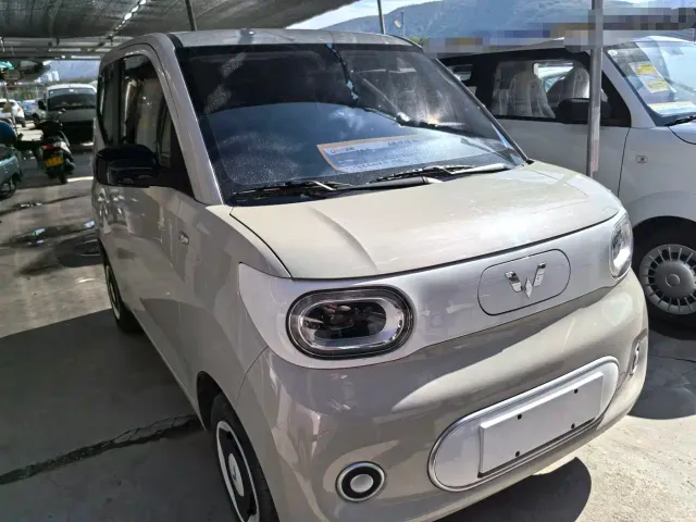 Wuling Hongguang Mini EV — Фото автомобиля 3