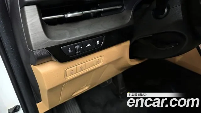 Kia Canival Carnival 4 поколение Бензин 9 мест Prestige — Фото автомобиля 16