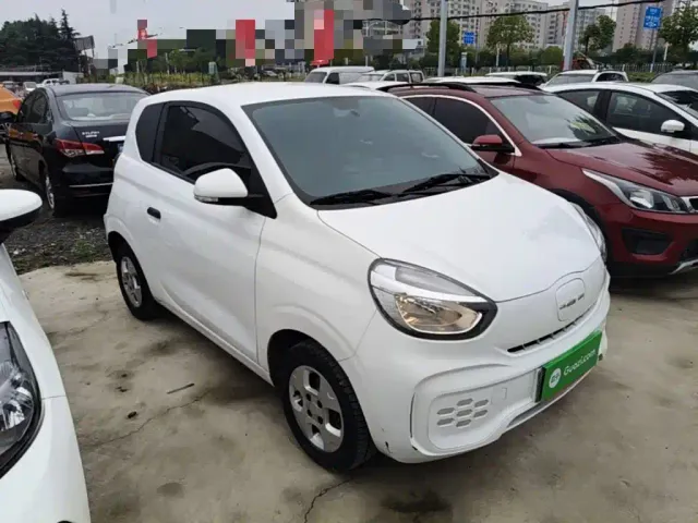 Roewe Clever — Фото автомобиля 3