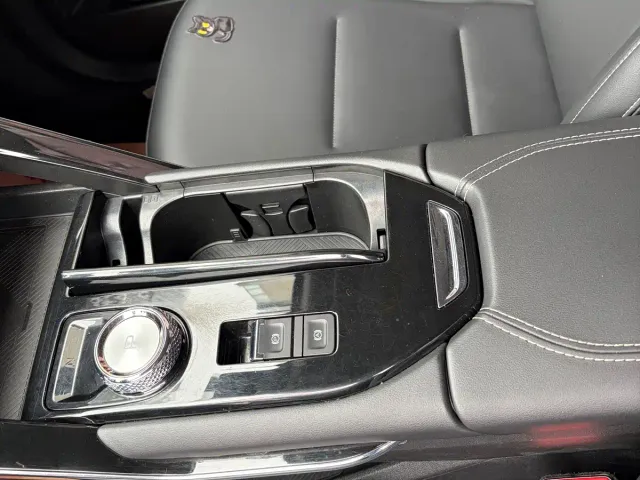 Haval H6 — Фото автомобиля 9