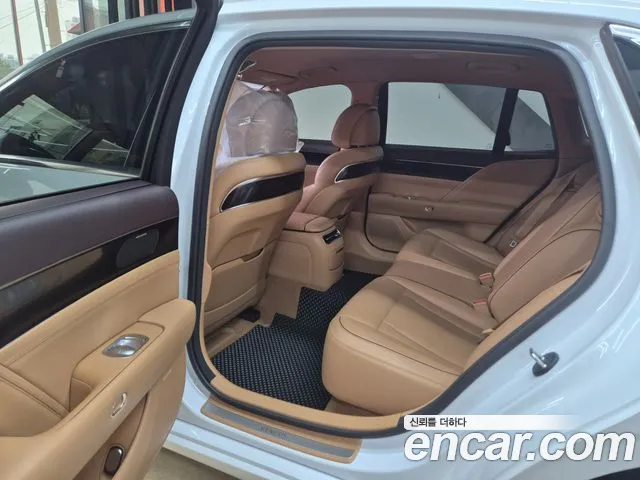 Genesis G90 RS4 — Фото автомобиля 15