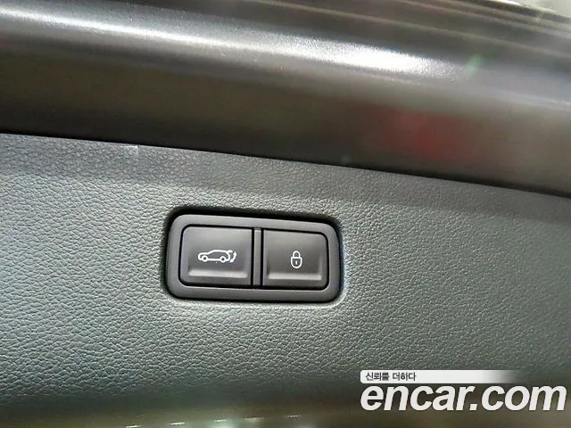 Genesis GV80 — Фото автомобиля 15