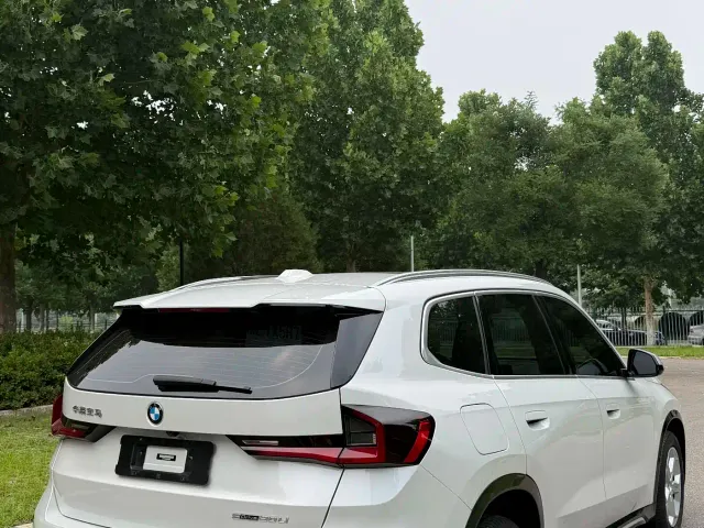 BMW X1 — Фото автомобиля 7