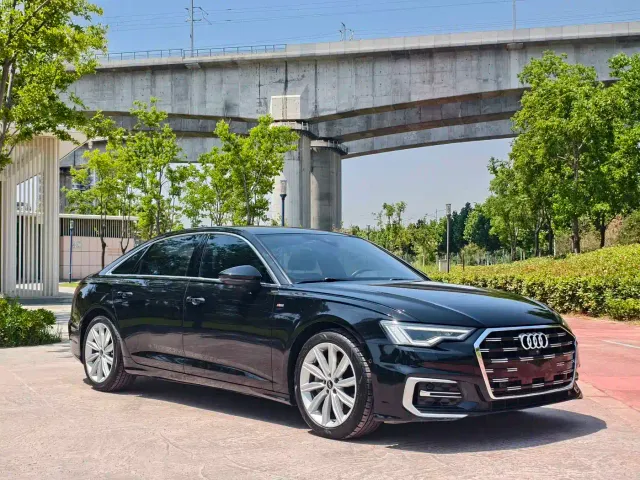 Audi A6L — Фото автомобиля 3