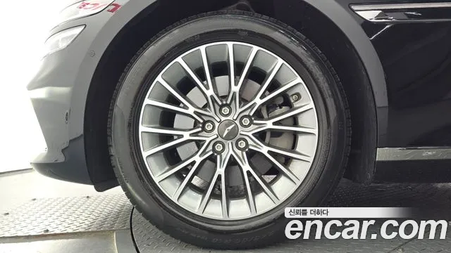 Genesis G80 RG3 — Фото автомобиля 5