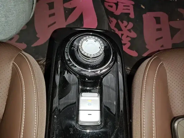 Wuling Bingo — Фото автомобиля 13
