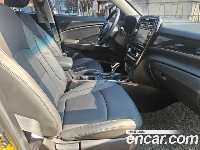 KG_Mobility_Ssangyong TIBOLI Very New Tivoli Бензин 1.5 2WD — Фото автомобиля 10