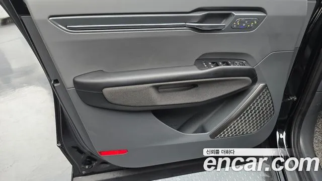 Kia EV9 — Фото автомобиля 13